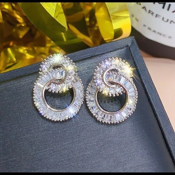 18k White Gold PLATED CZ Diamond Earrings - Picture 1 of 7